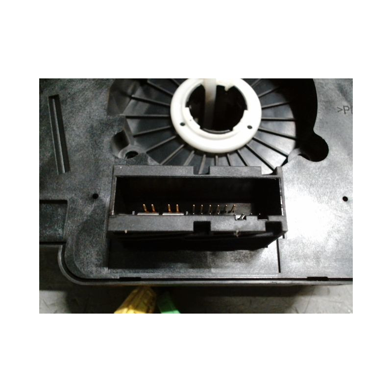BLOC COMMODOS OPEL CORSA 06-09