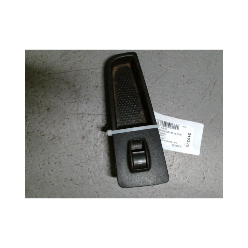 COMMANDE LEVE-GLACE PORTE AVD FIAT GRANDE PUNTO 2005-