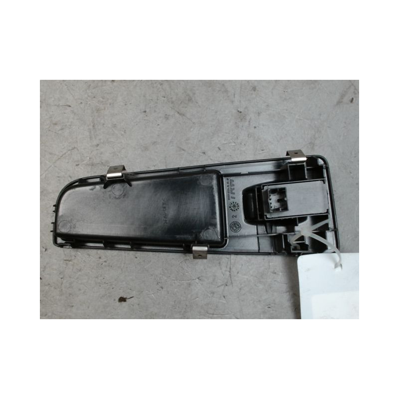 COMMANDE LEVE-GLACE PORTE AVD FIAT GRANDE PUNTO 2005-