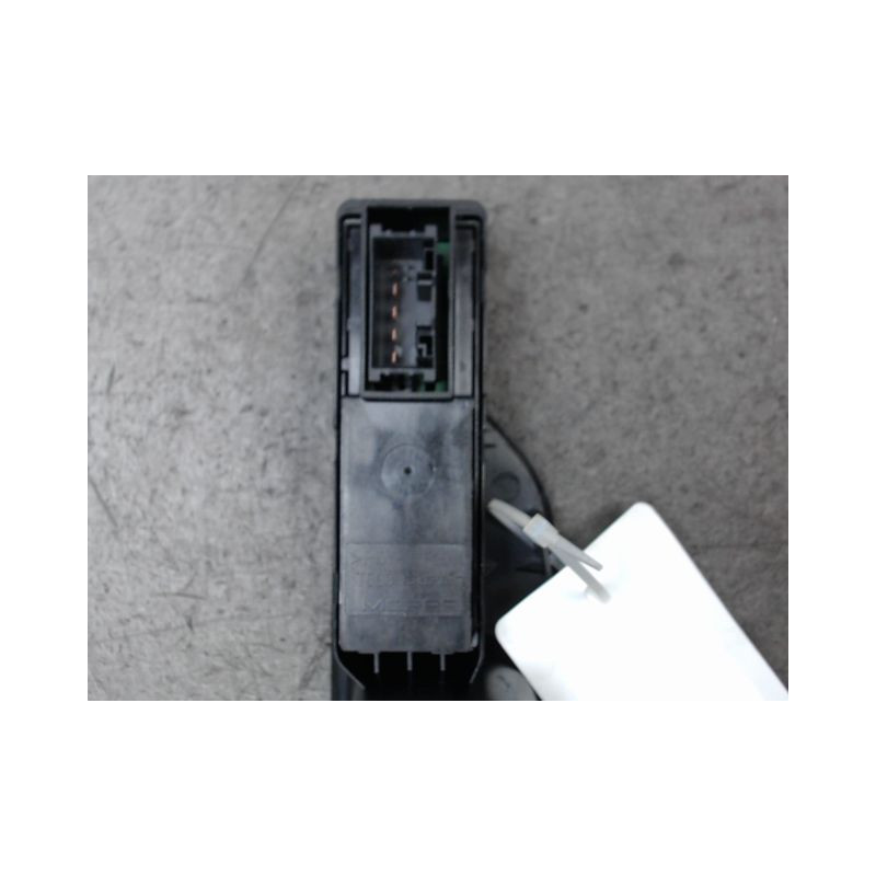 COMMANDE LEVE-GLACE PORTE ARG FIAT TIPO