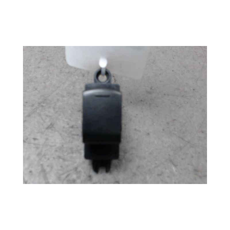 COMMANDE LEVE-GLACE PORTE ARG NISSAN NOTE