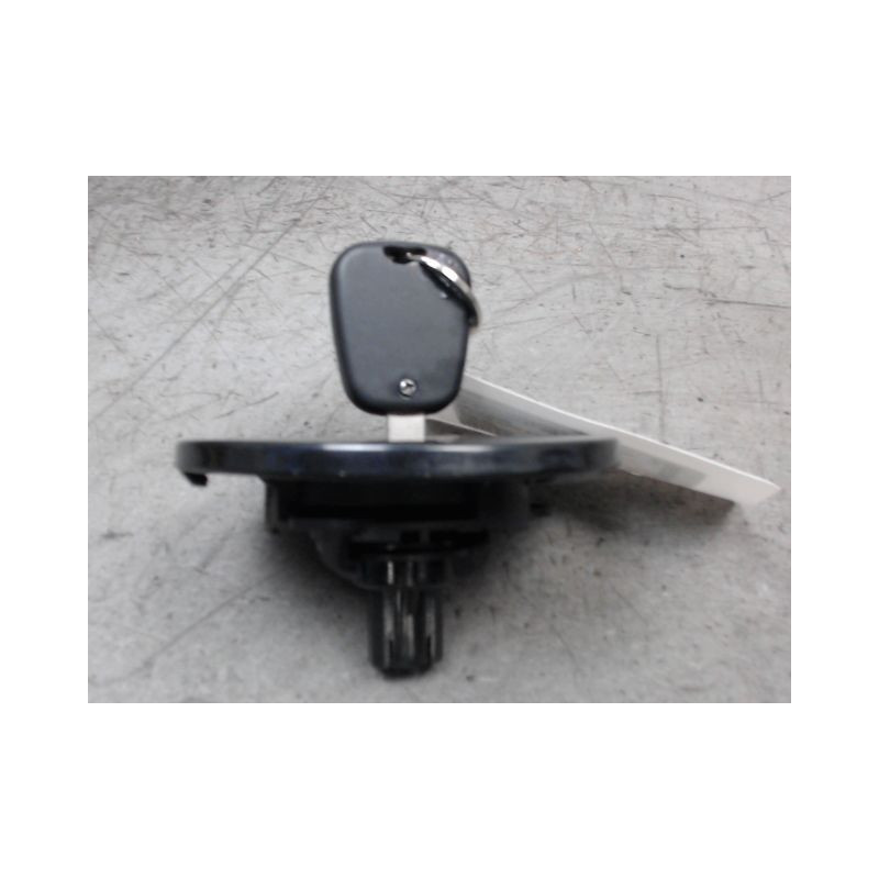 BOUCHON RESERVOIR A CARBURANT PEUGEOT 206 5P