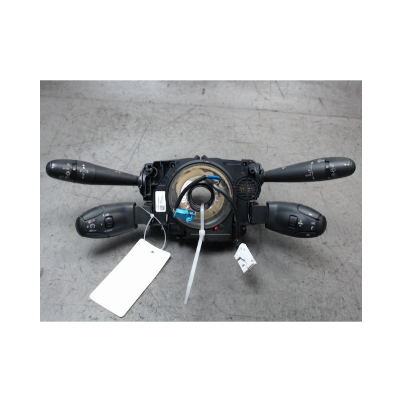 BLOC COMMODOS PEUGEOT 5008 2009-