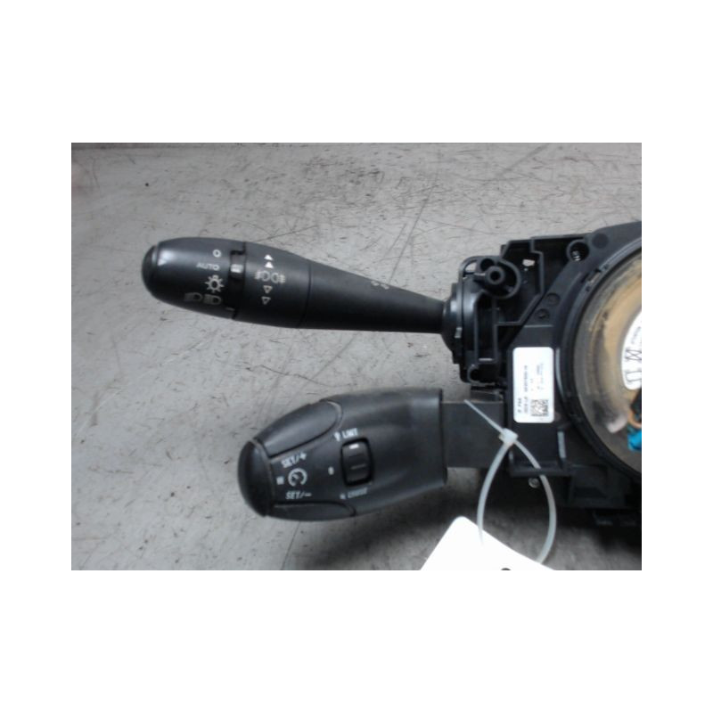 BLOC COMMODOS PEUGEOT 5008 2009-