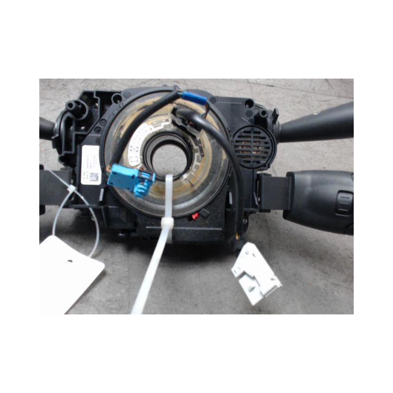BLOC COMMODOS PEUGEOT 5008 2009-
