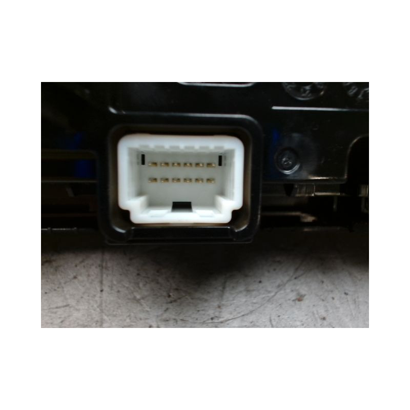 COMMANDE AUTORADIO KIA NIRO