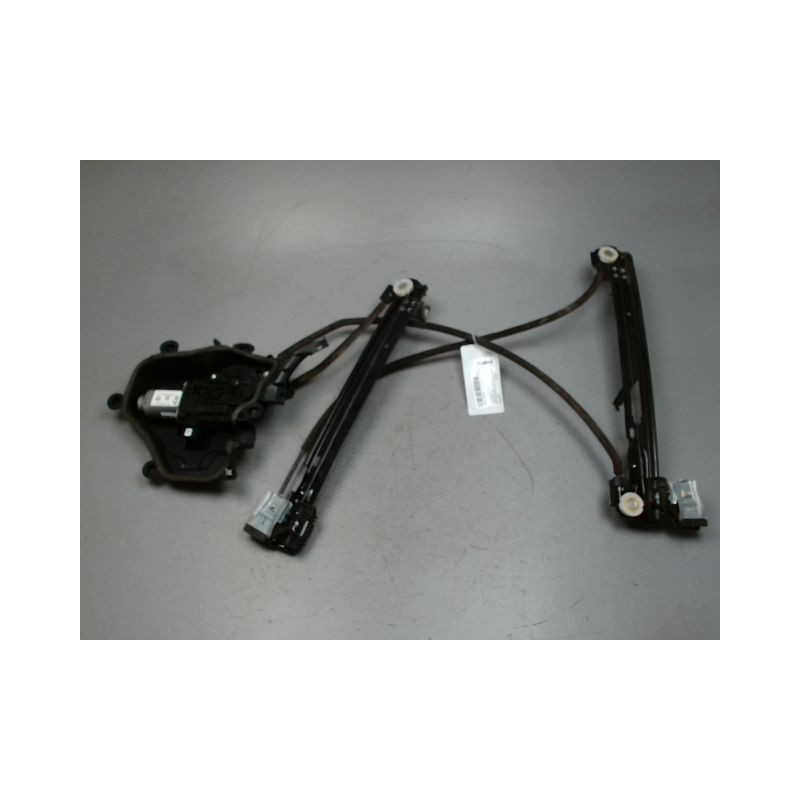 MECANISME+MOTEUR LEVE-GLACE AVANT DROIT SEAT IBIZA