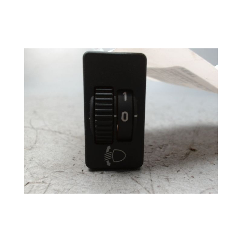 COMMANDE RÉGLAGE HAUTEUR DE PHARE CITROEN BERLINGO BREAK -2002