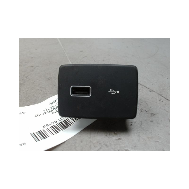PORT USB/AUX PEUGEOT BOXER