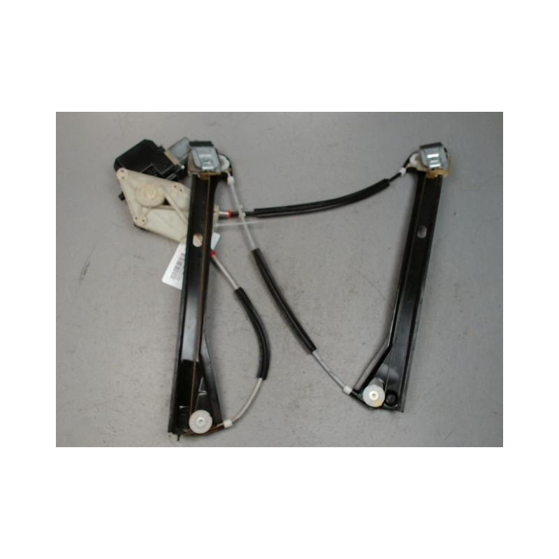 MECANISME+MOTEUR LEVE-GLACE AVANT GAUCHE VOLKSWAGEN POLO 2009-