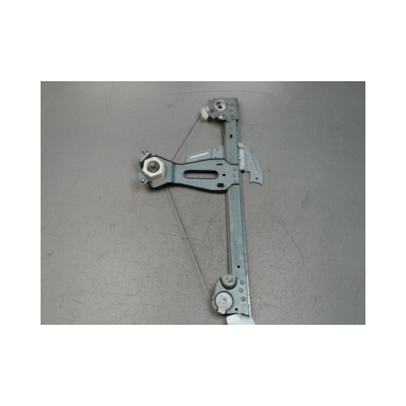 MECANISME LEVE-GLACE AVANT GAUCHE TOYOTA AYGO 5P