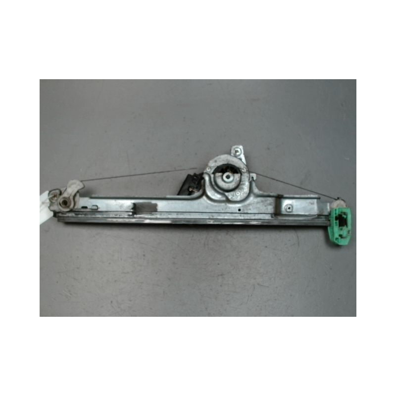 MECANISME+MOTEUR LEVE-GLACE AVANT GAUCHE RENAULT SCENIC II PH2 2006-
