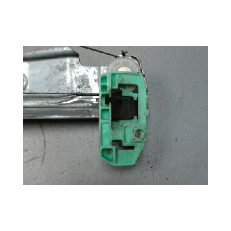 MECANISME+MOTEUR LEVE-GLACE AVANT GAUCHE RENAULT SCENIC II PH2 2006-