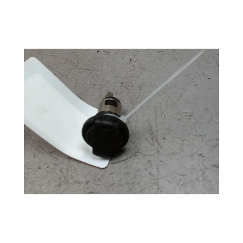 PRISE 12V AV HYUNDAI I30