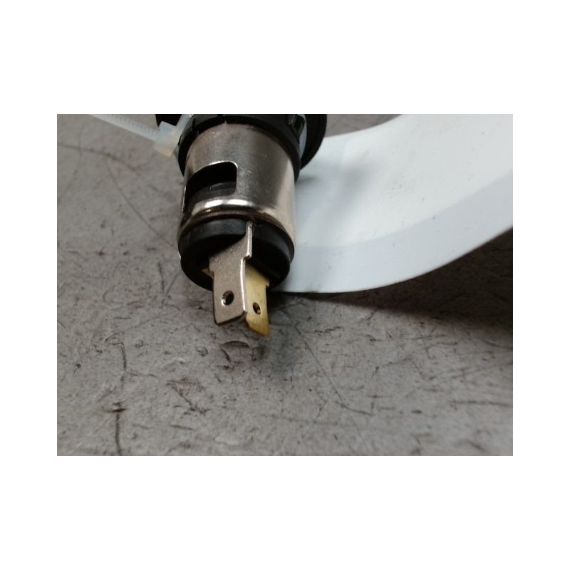 PRISE 12V AV HYUNDAI I30