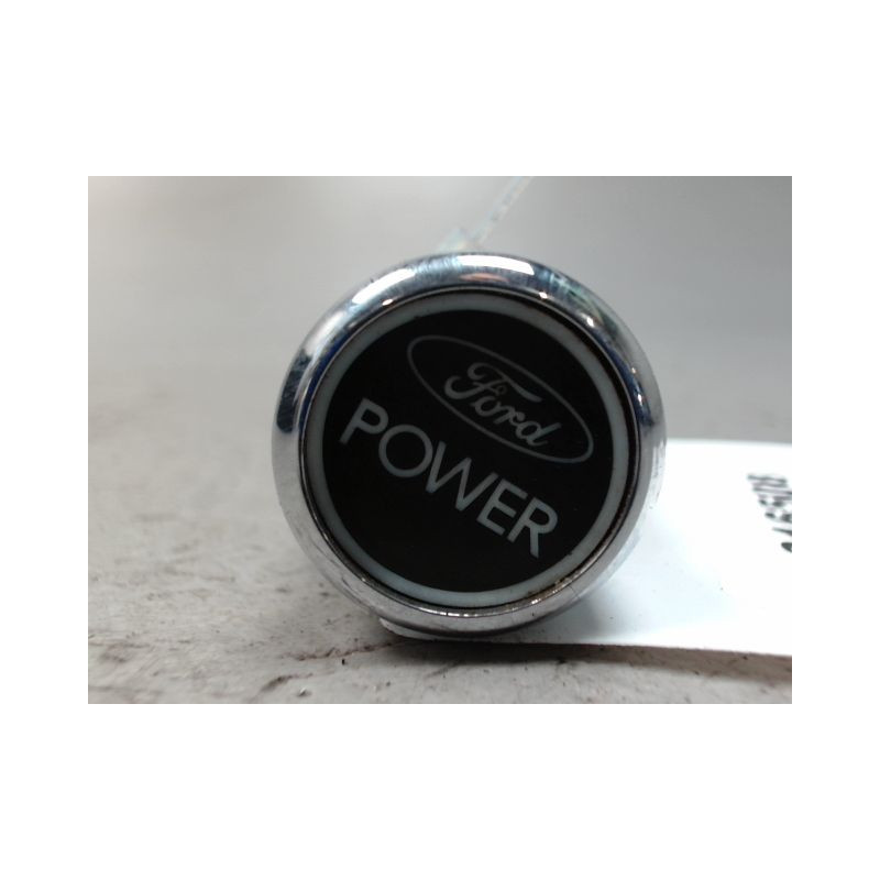 BOUTON DE DEMARRAGE FORD MONDEO