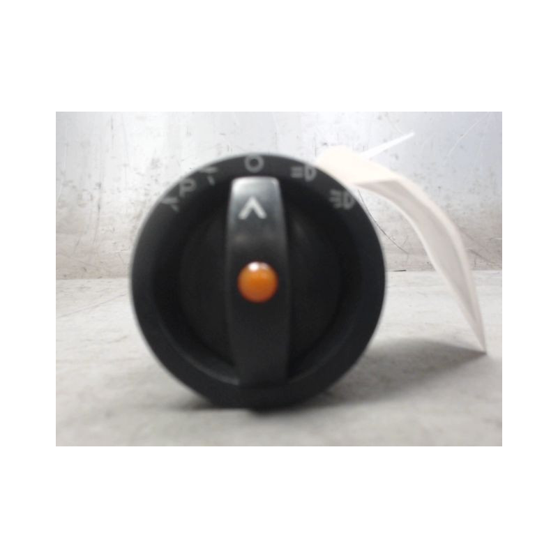 COMMANDE ECLAIRAGE MERCEDES 200
