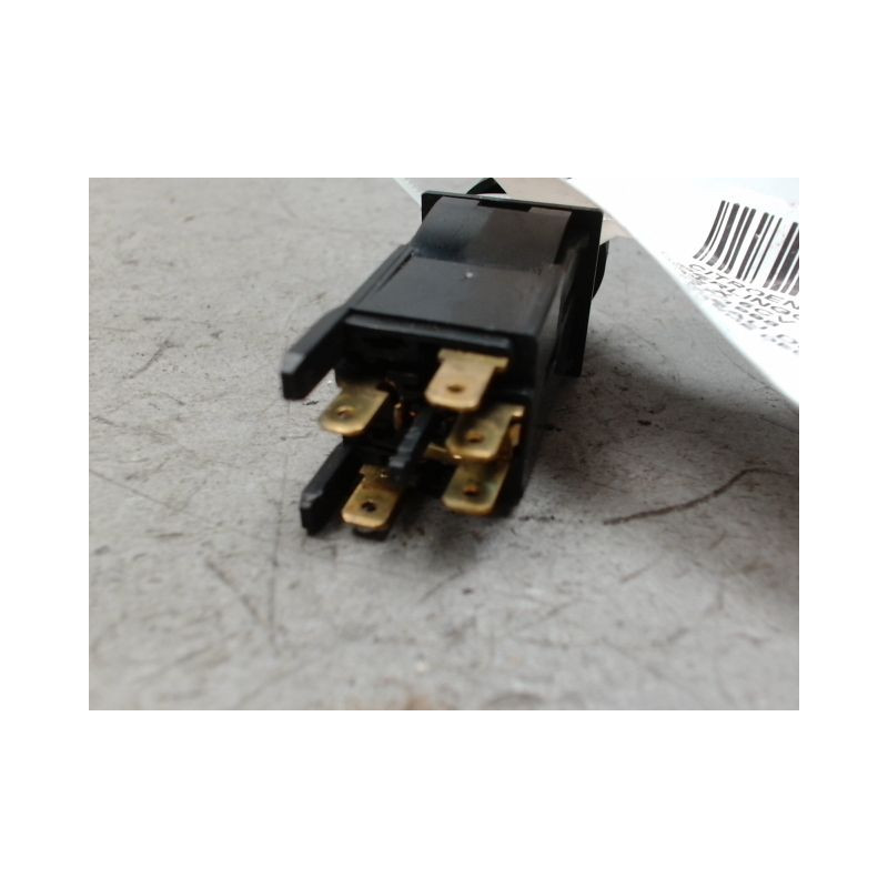 COMMANDE DEGIVRAGE LUNETTE ARRIERE CITROEN BERLINGO BREAK -2002