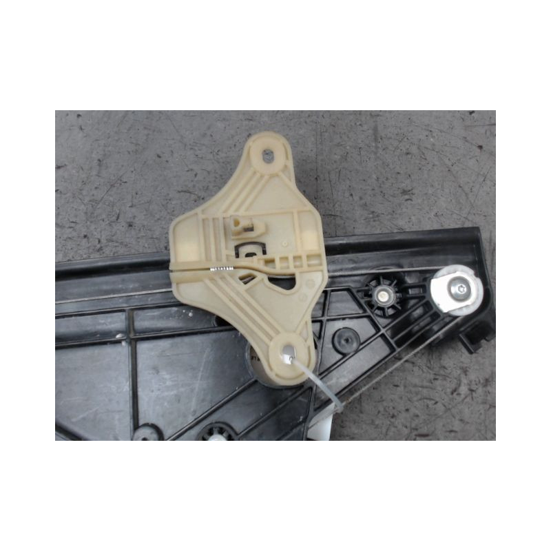 MECANISME+MOTEUR LEVE-GLACE ARRIERE DROIT RENAULT CLIO