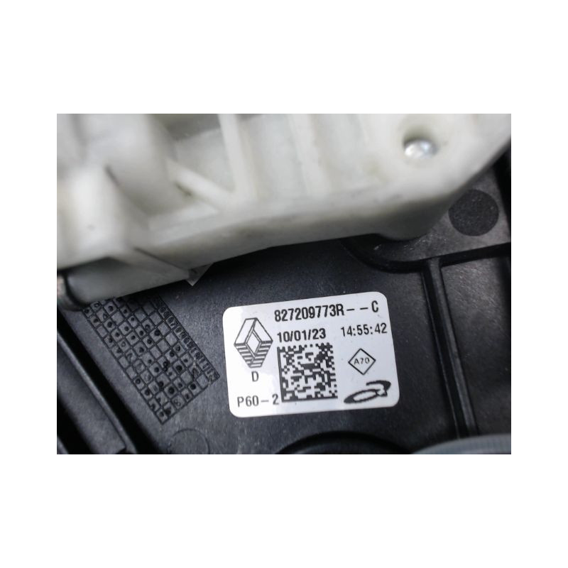 MECANISME+MOTEUR LEVE-GLACE ARRIERE DROIT RENAULT CLIO