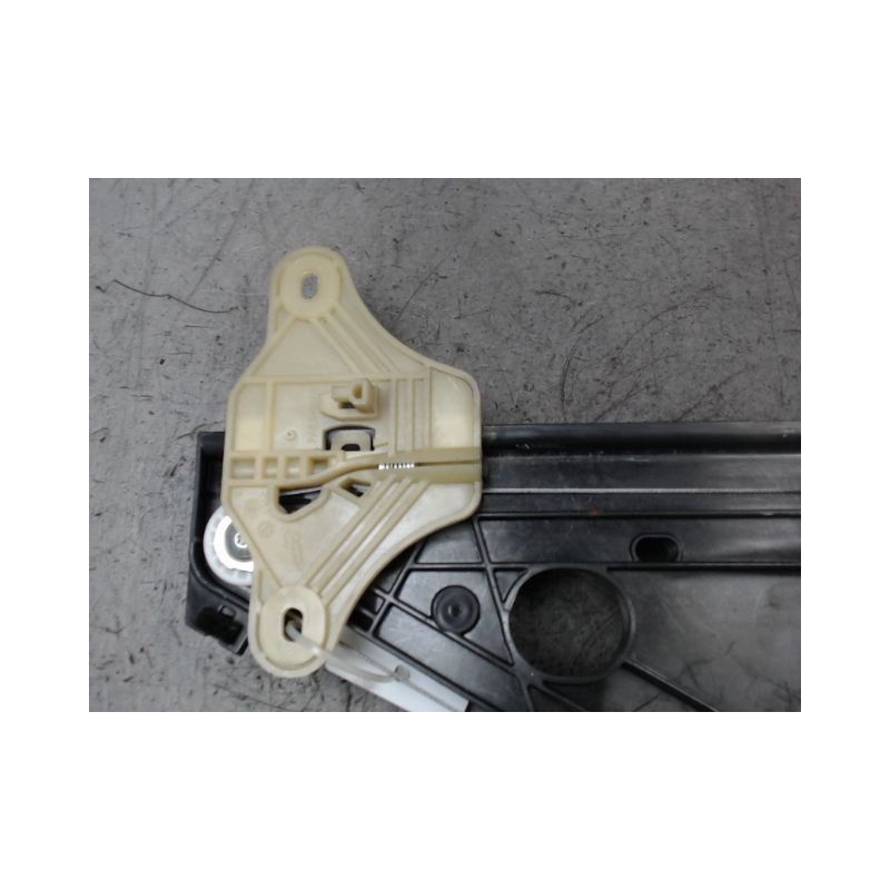 MECANISME+MOTEUR LEVE-GLACE ARRIERE GAUCHE RENAULT CLIO