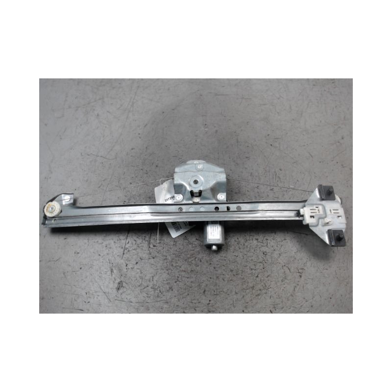 MECANISME+MOTEUR LEVE-GLACE AVANT GAUCHE DACIA LODGY