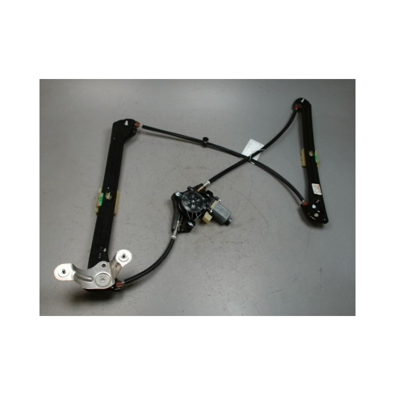 MECANISME+MOTEUR LEVE-GLACE AVANT DROIT VOLKSWAGEN GOLF VII