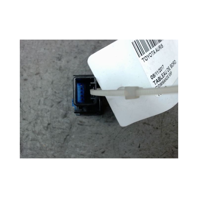 COMMANDE ESP TOYOTA AURIS