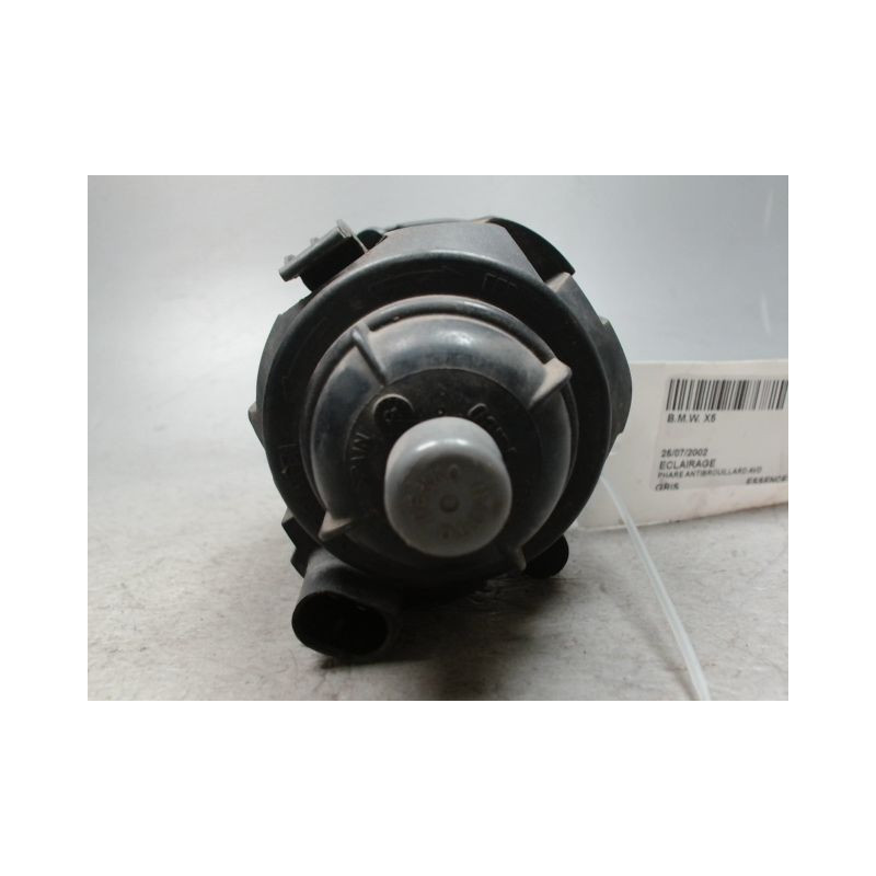 PHARE ANTIBROUILLARD AVANT DROIT B.M.W. X5