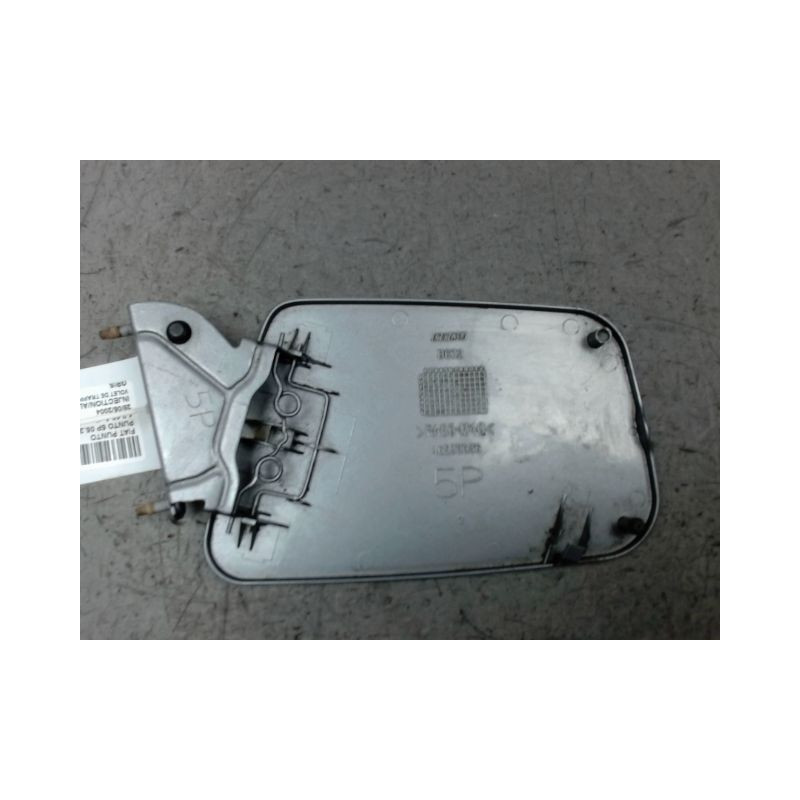 VOLET DE TRAPPE CARBURANT FIAT PUNTO 2003-