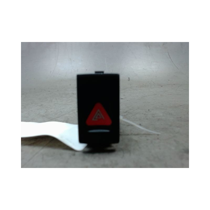 BOUTON DE WARNING VOLKSWAGEN NEW BEETLE