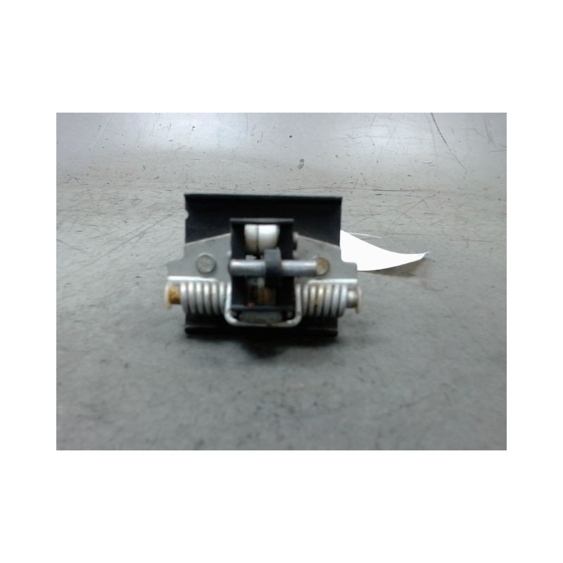 TIRANT PORTE AVANT DROIT CITROEN C4 2010-