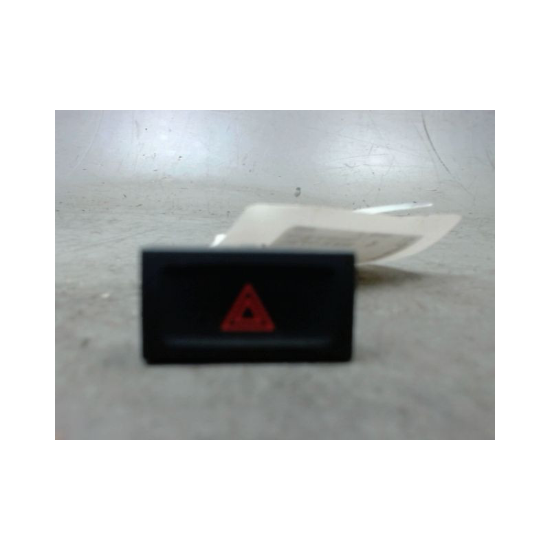 BOUTON DE WARNING VOLKSWAGEN TIGUAN