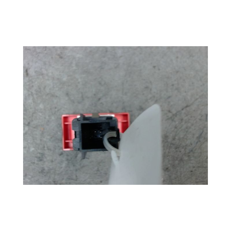 BOUTON DE WARNING VOLKSWAGEN TIGUAN