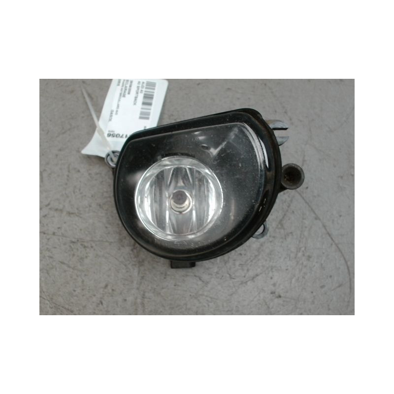 PHARE ANTIBROUILLARD AVANT DROIT AUDI A3 SPORTBACK