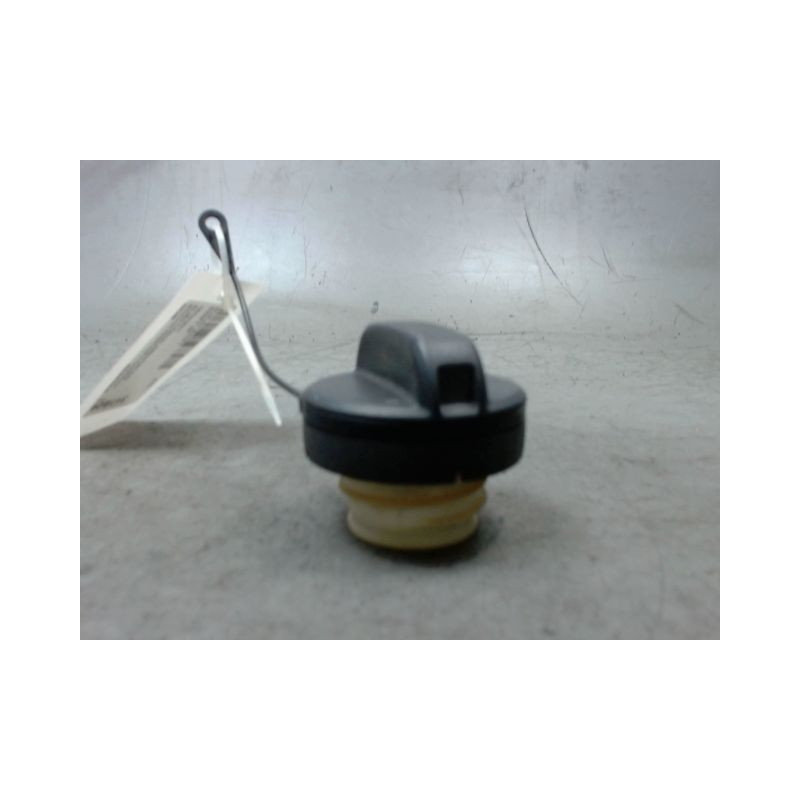 BOUCHON RESERVOIR A CARBURANT SUZUKI SWIFT 3P