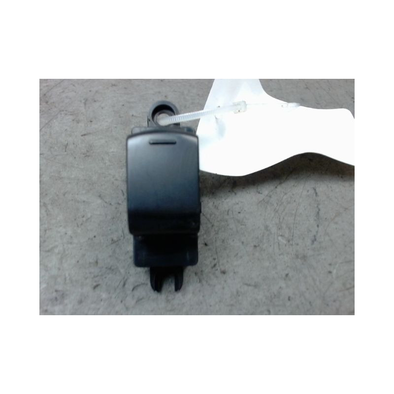 COMMANDE LEVE-GLACE PORTE ARG NISSAN NOTE