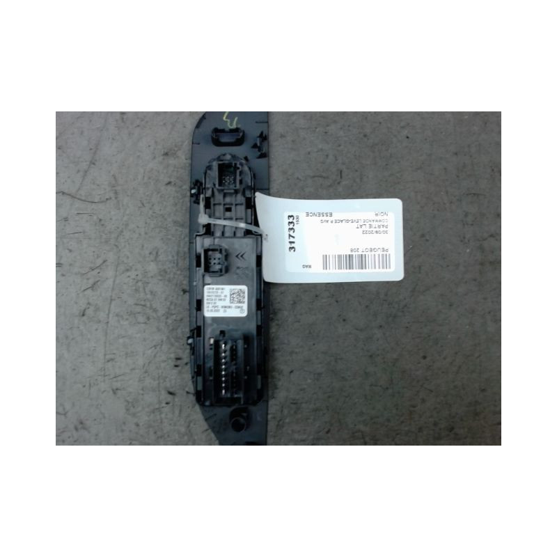 COMMANDE LEVE-GLACE PORTE AVG PEUGEOT 208