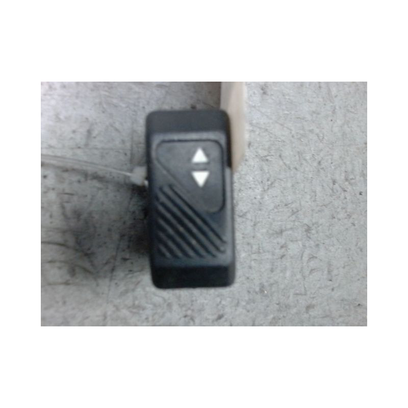 COMMANDE LEVE-GLACE PORTE AVG RENAULT CLIO I PH.3 96-98