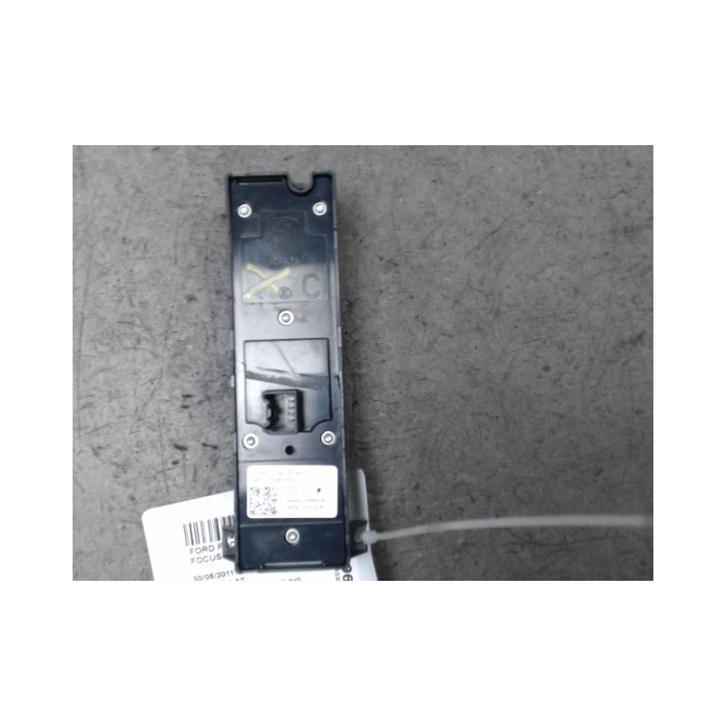 COMMANDE LEVE-GLACE PORTE AVG FORD FOCUS 2008-