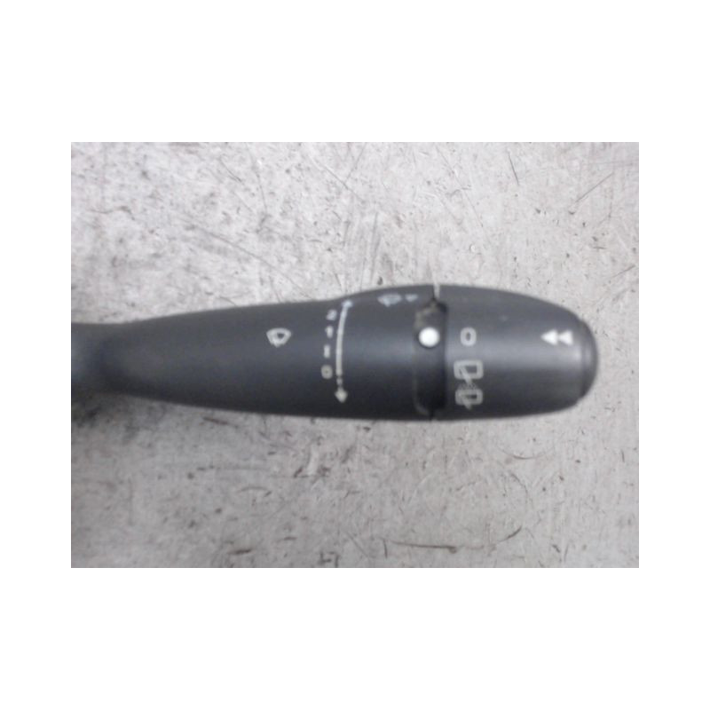 BLOC COMMODOS CITROEN C4 04-08