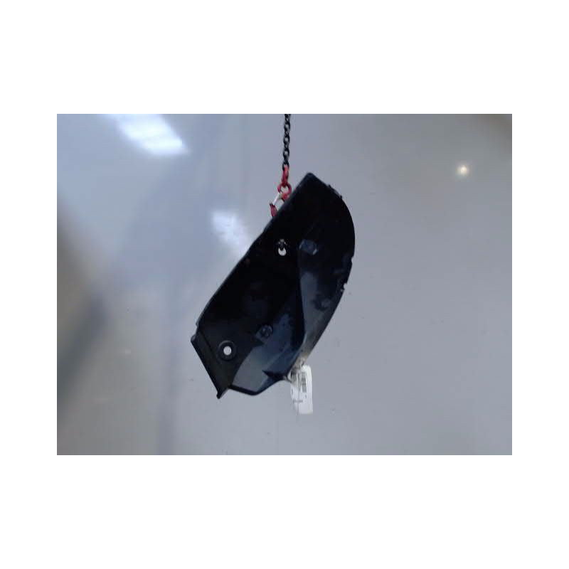 PARE-BOUE ARRIERE DROIT DACIA SANDERO 2008-