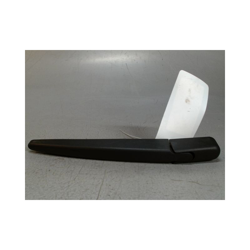BRAS ESSUIE-GLACE ARRIERE MICROCAR M.GO