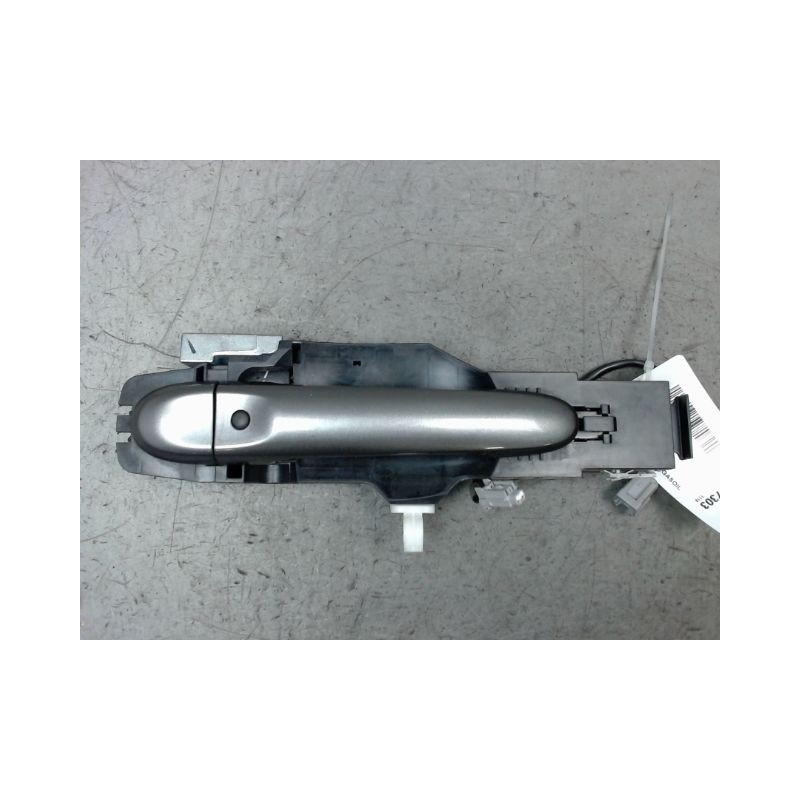POIGNEE EXTERIEURE PORTE AVANT DROIT NISSAN NOTE