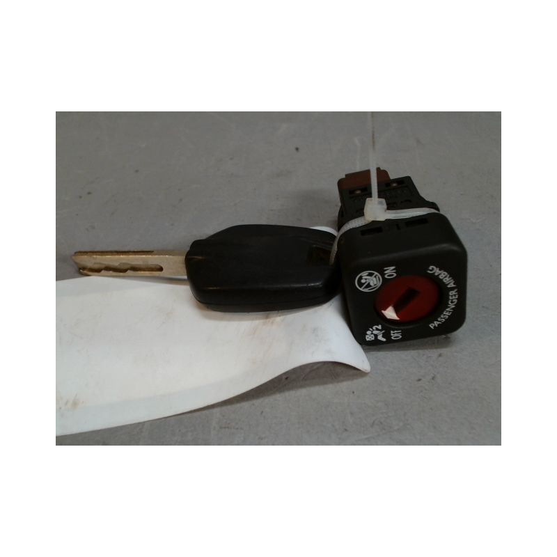 COMMANDE COMMUTATEUR AIRBAG PASSAGER PEUGEOT 208