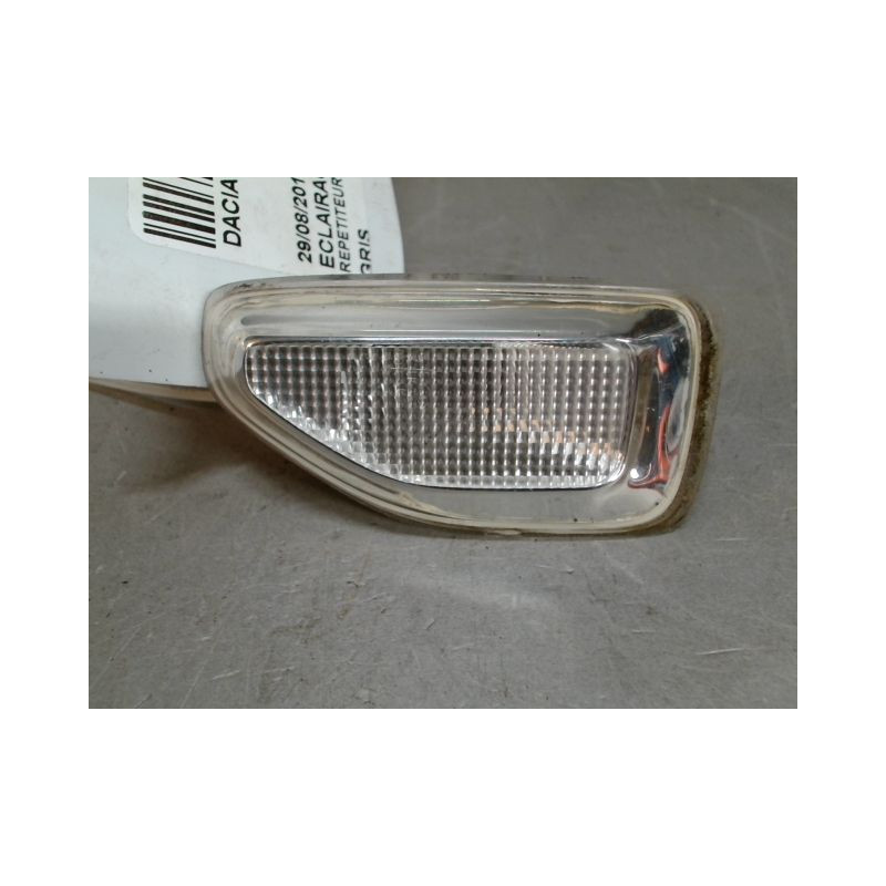 REPETITEUR AILE GAUCHE DACIA SANDERO