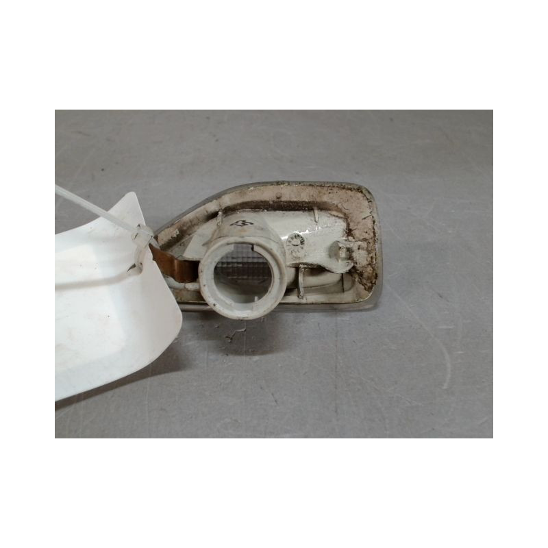 REPETITEUR AILE GAUCHE DACIA SANDERO