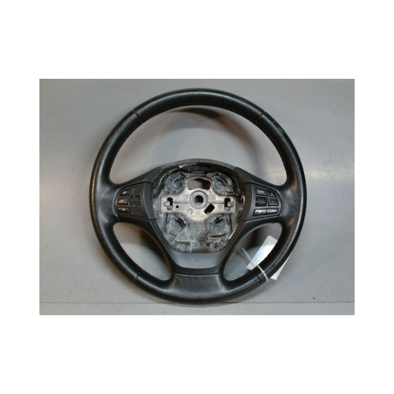 VOLANT DE DIRECTION B.M.W. SERIE 3