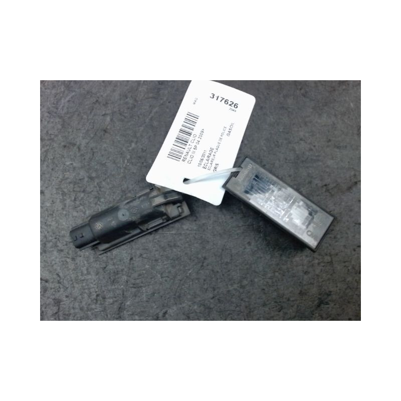 ECLAIREUR PLAQUE DE POLICE RENAULT CLIO III 2009-