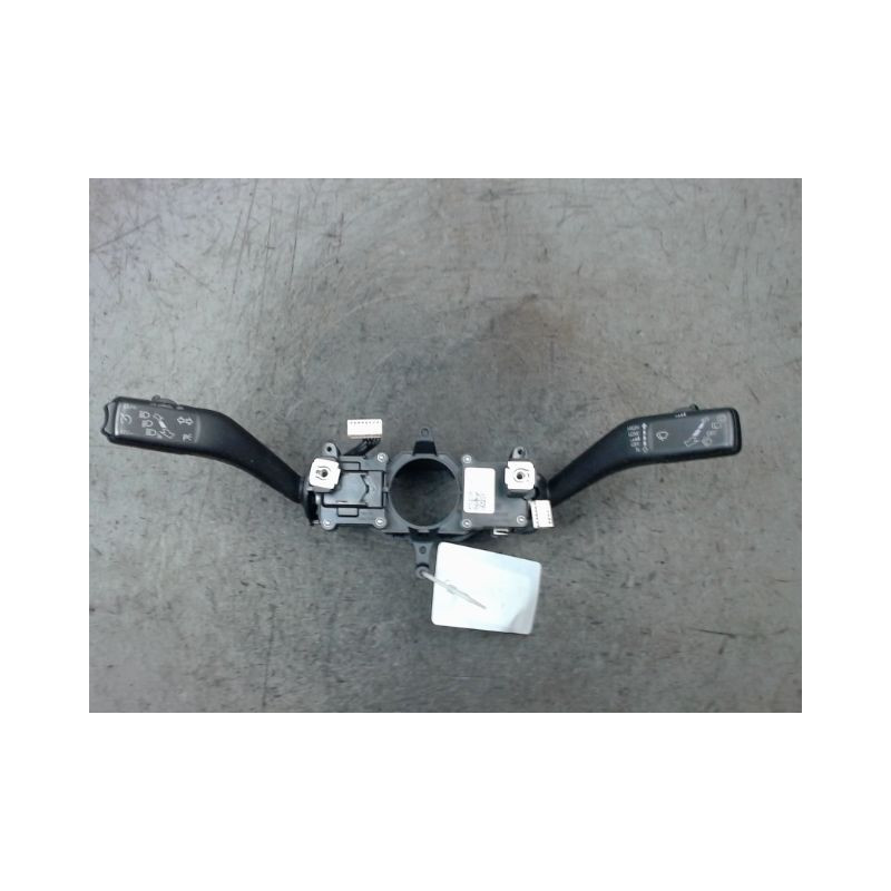 BLOC COMMODOS SEAT LEON 2009-